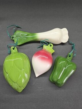 4 Pc Vintage Avon Ceramic Vegetable Measuring  Cup Set  Radish Artichoke Pepper
